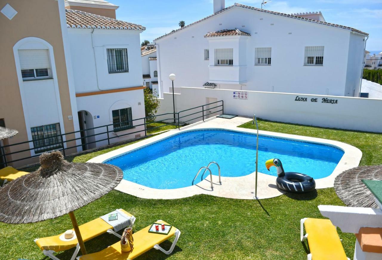Apartamentos Luna de Nerja Exterior foto